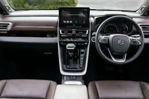 Maruti Suzuki Invicto: कंपनी की सबसे प्रीमियम MPV ने मचाया धूम ?